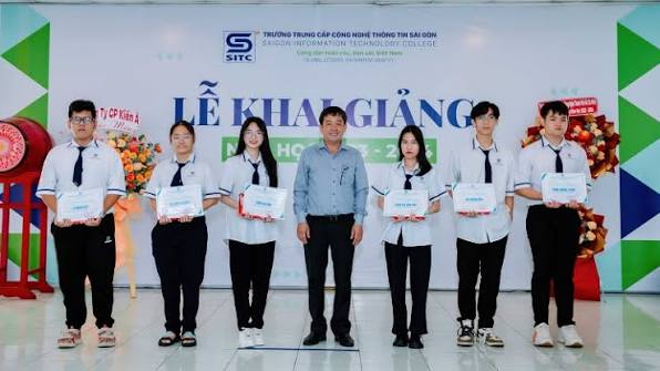 Trường Trung cấp Công nghệ thông tin Sài Gòn (SITC) | Edu2Review