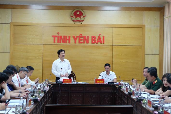 Bộ GD&ĐT: Đề thi tham khảo sẽ khó hơn đề thi chính thức